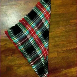 Boutique Plaid‎ Blanket Scarf